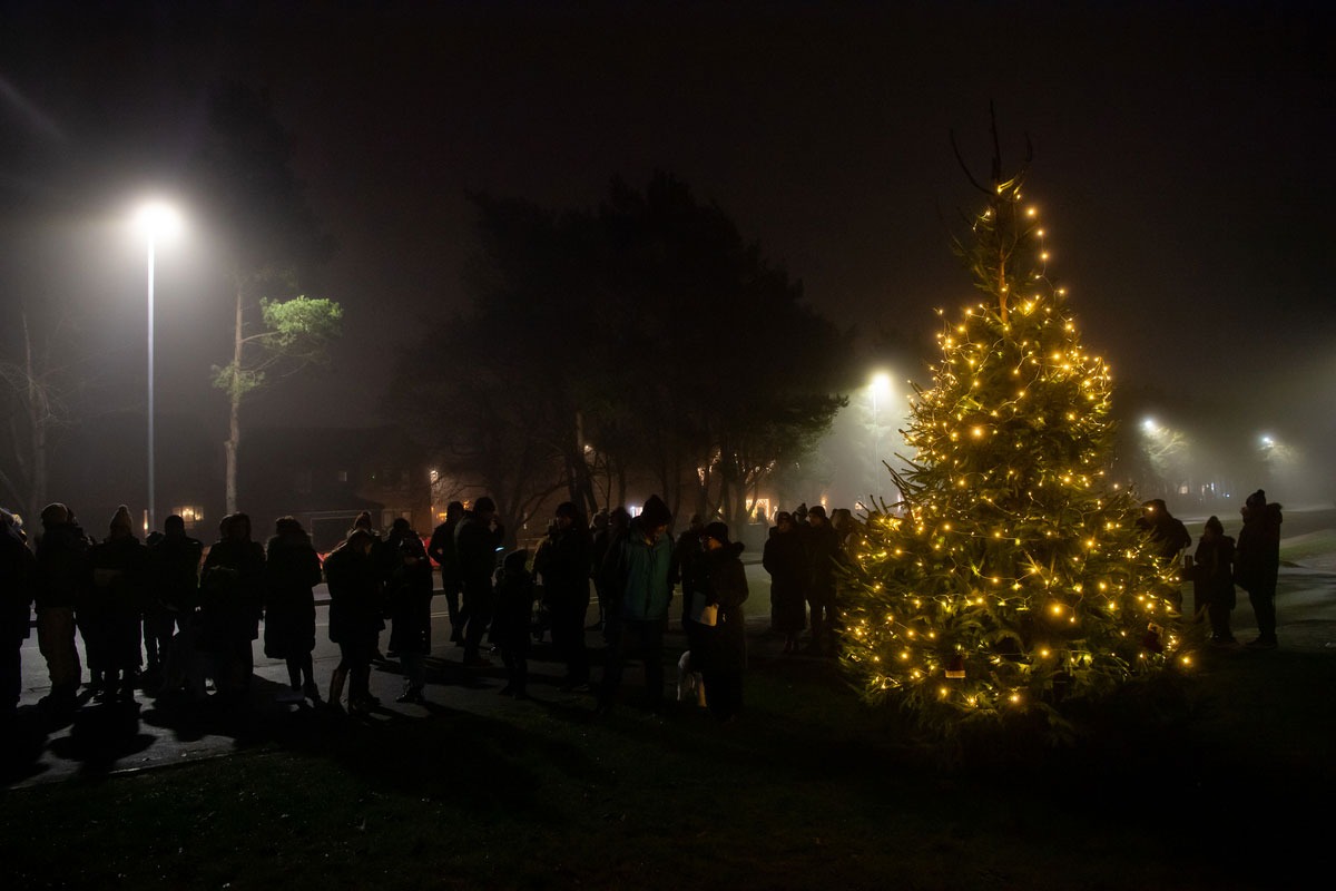 Thoresby Vale Christmas lights switch on